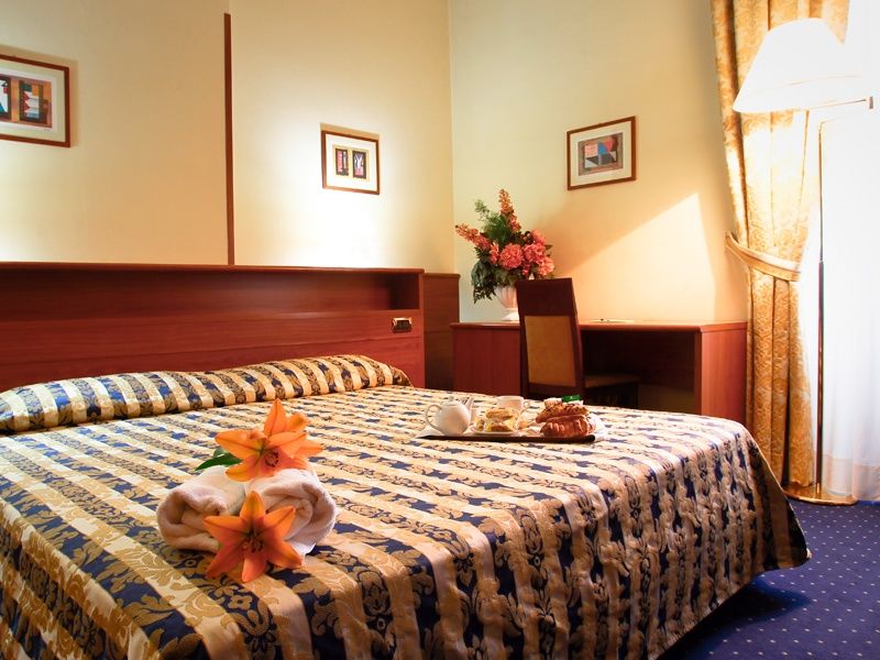Garibaldi Palace 3* Milan