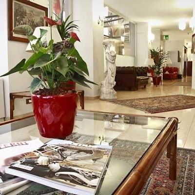Garibaldi Palace Milán
